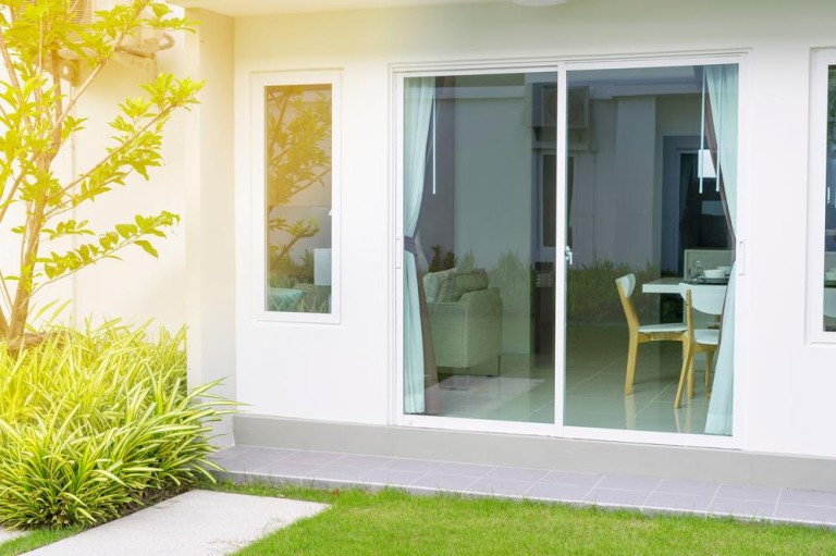 Comment réussir l'installation de votre véranda à Jouy-aux-Arches ?