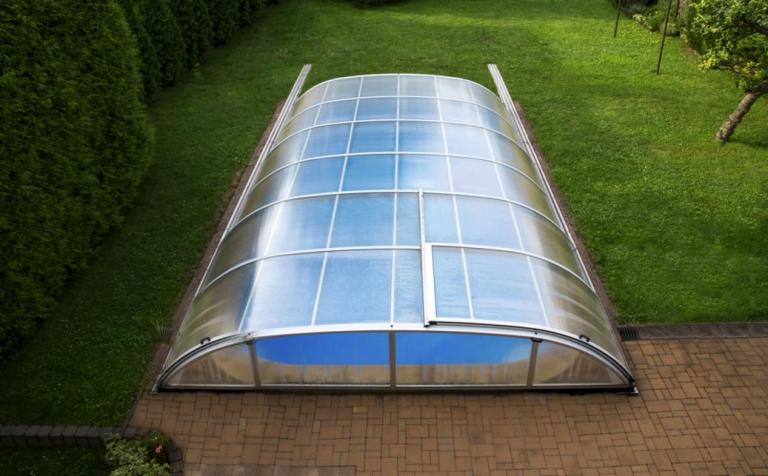 Abri de piscine à Jouy-aux-Arches : bien choisir sa solution